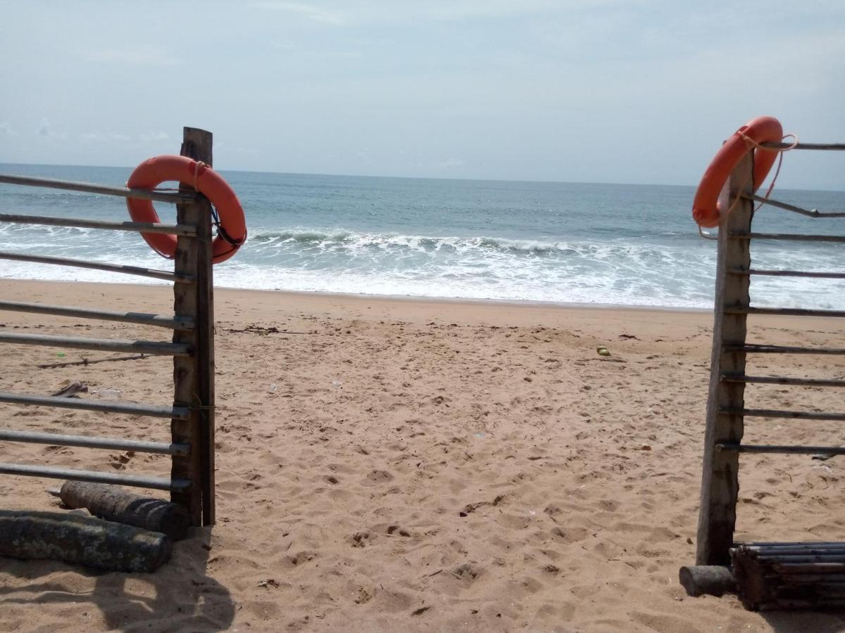 Piccola Beach Sassako Begniny Dış mekan fotoğraf